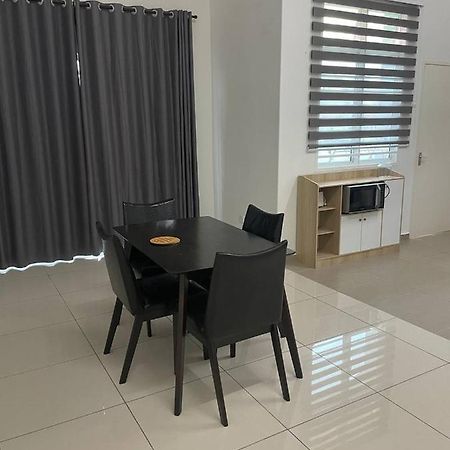 Bungalow Homestay Jasin Melaka Zewnętrze zdjęcie