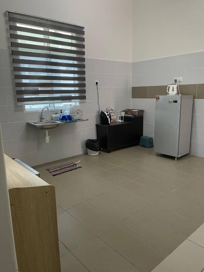 Bungalow Homestay Jasin Melaka Zewnętrze zdjęcie