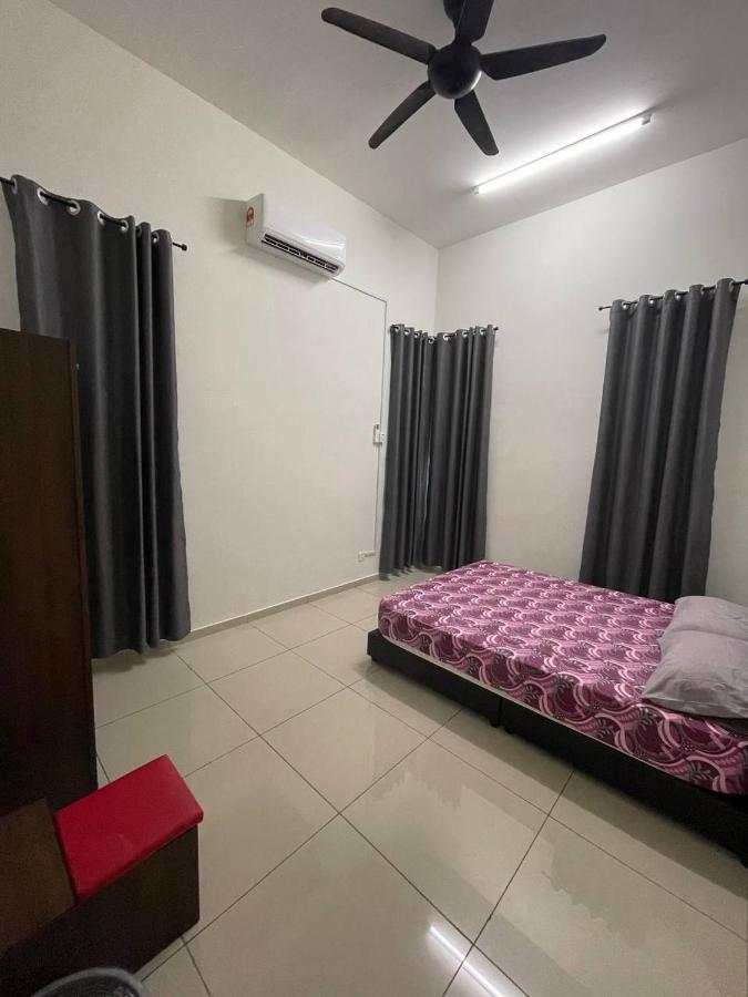 Bungalow Homestay Jasin Melaka Zewnętrze zdjęcie